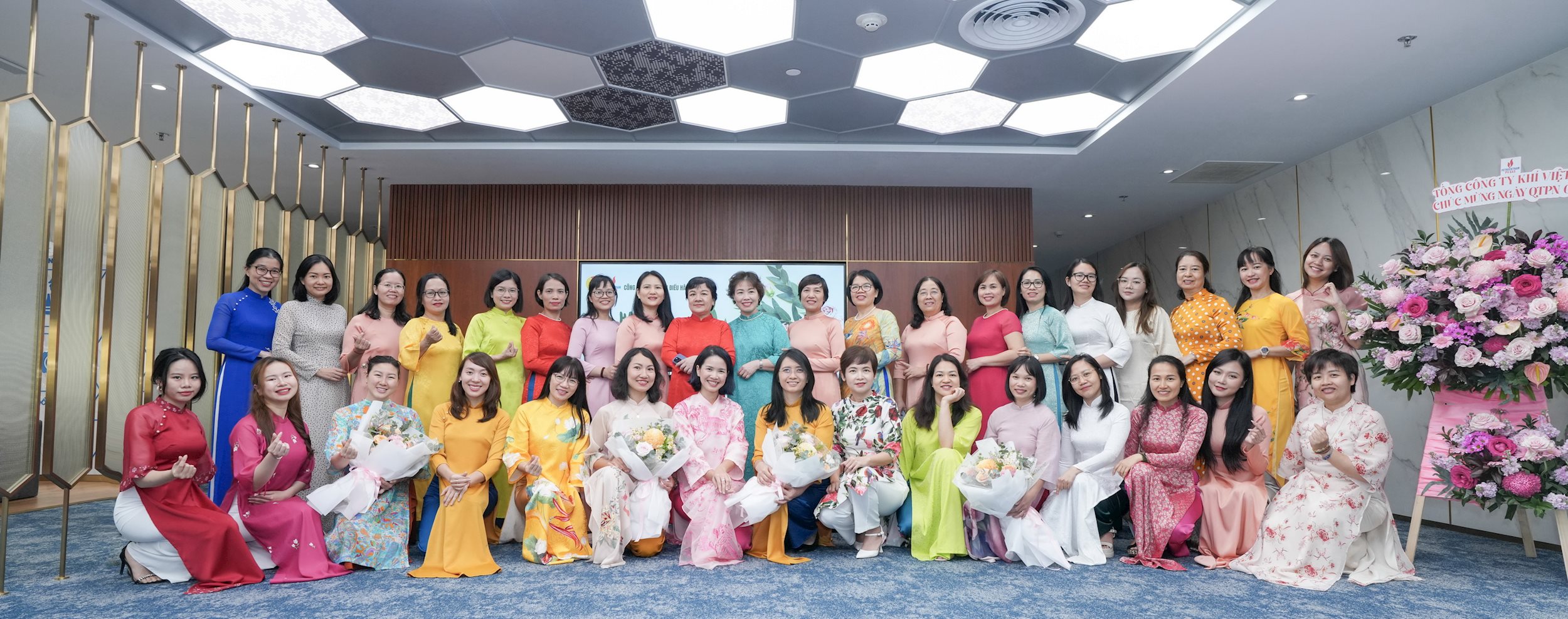 h1.-thuot-tha-ao-dai.jpg