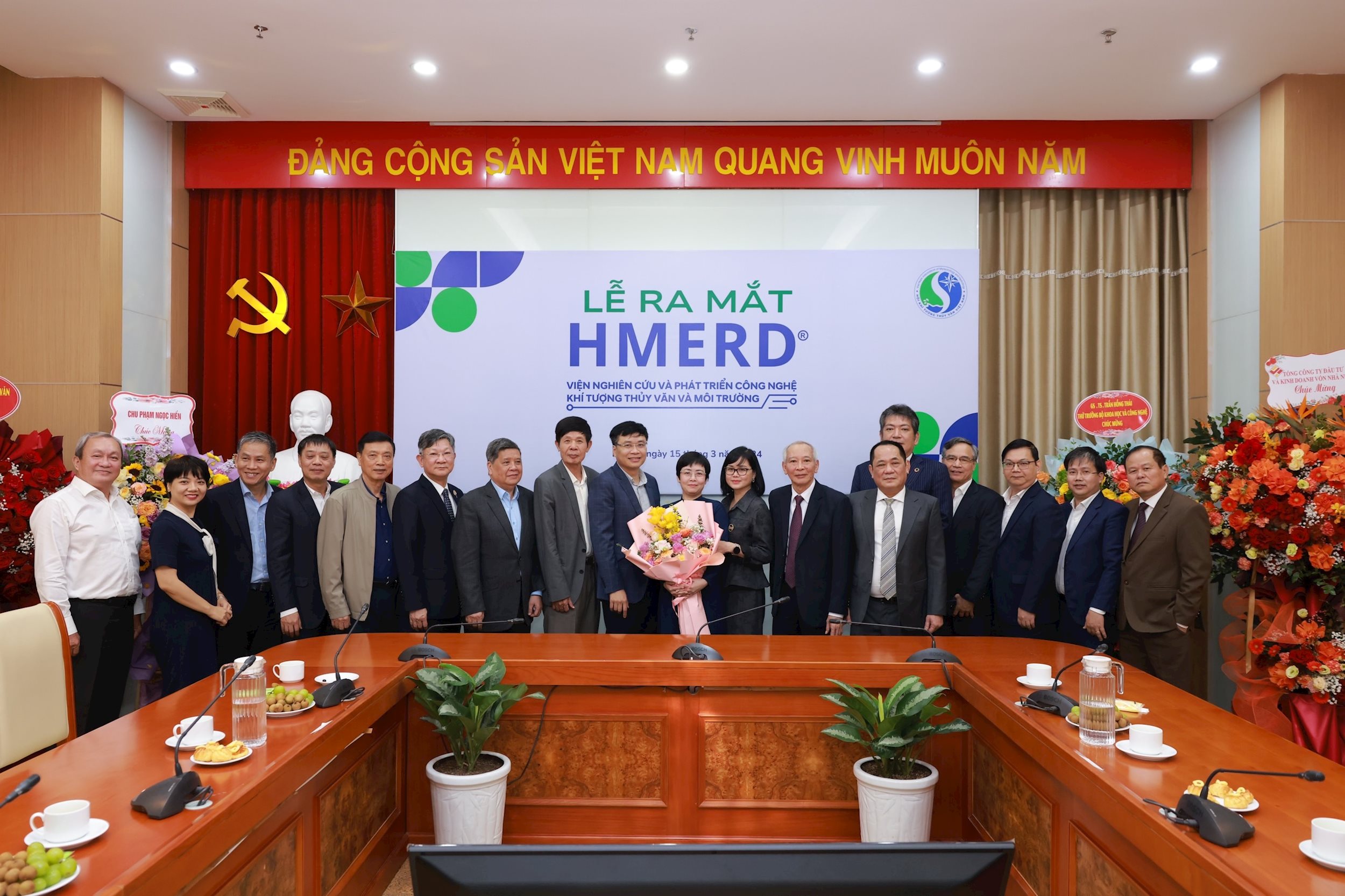 afa09ab62770dd9b5b168575015e1daa.jpeg