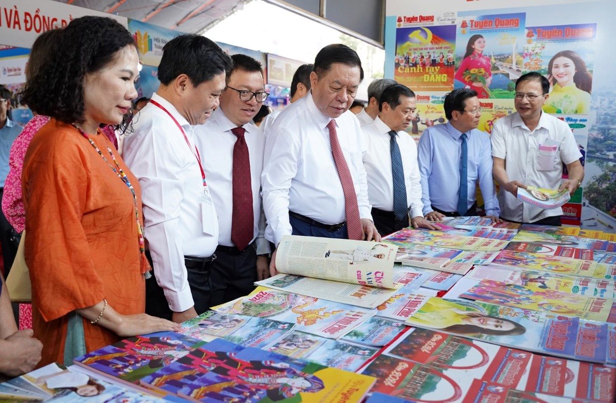 hoi-bao-toan-quoc-2024-thuan-van-nguyen-trong-nghia-8043.jpg