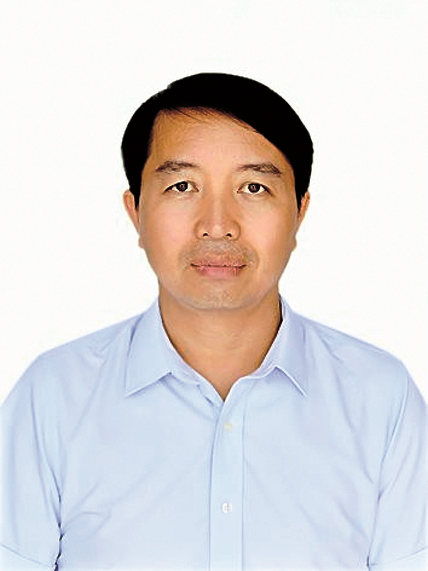 anh-1-ong-nguyen-khanh-toan-pho-gd-so-tn-mt-thanh-hoa-2-.jpg