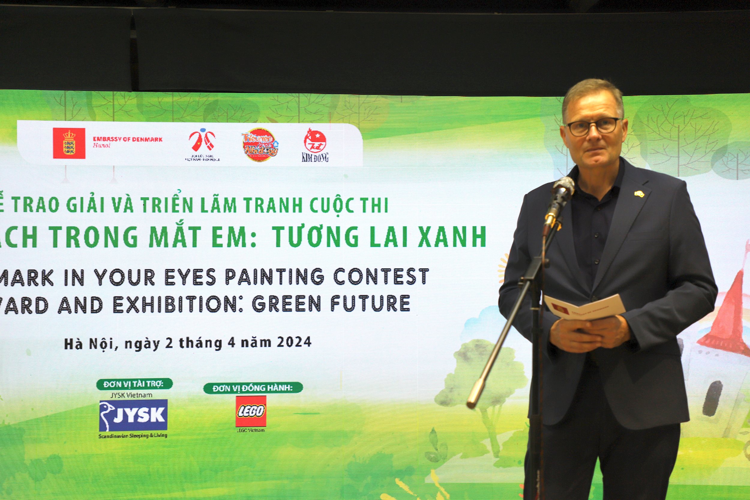 dan-mach-trong-mat-em-6.jpg