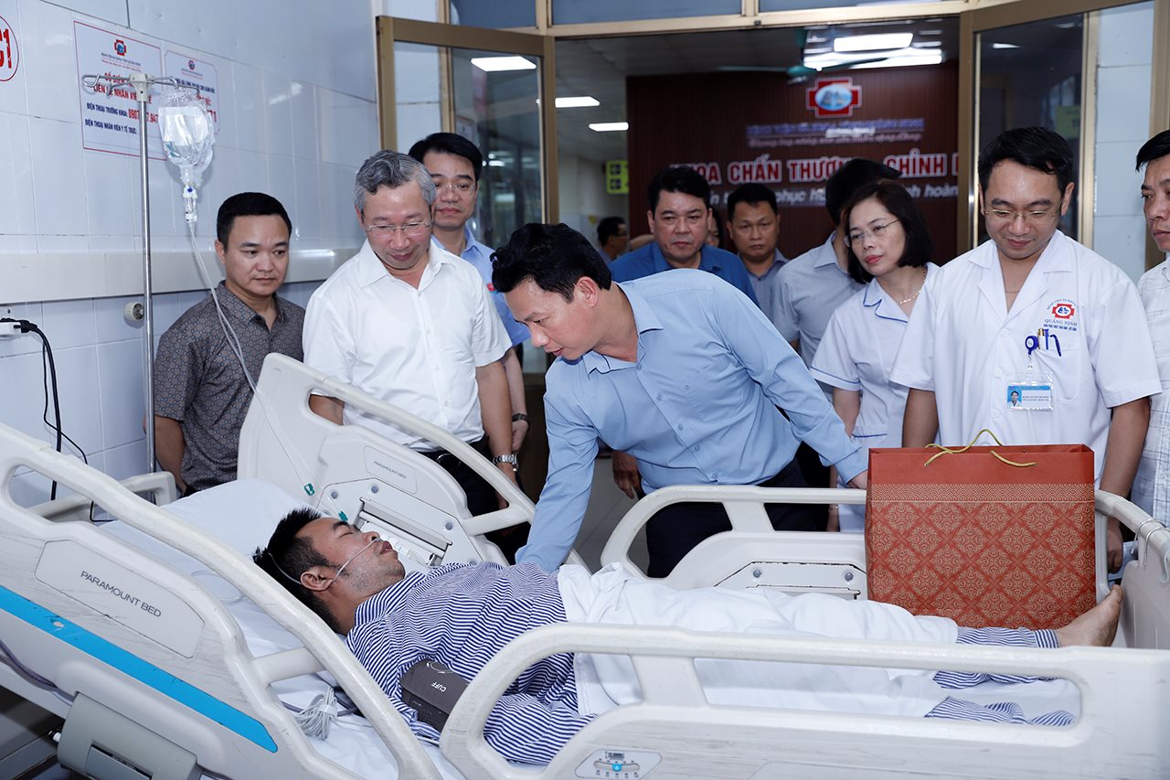 small_20240403-bo-truong-kiem-tra-su-co-mo-than-15.jpg