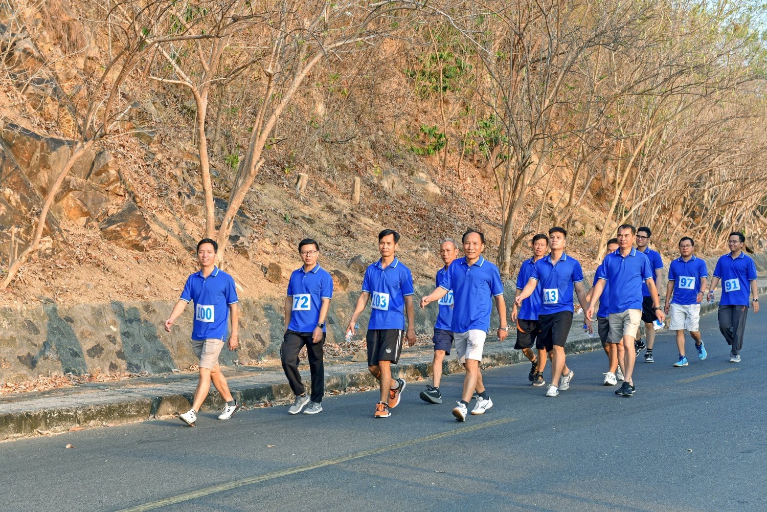 2-huong-ung-phong-trao-the-thaojfif20240412104929.jpg