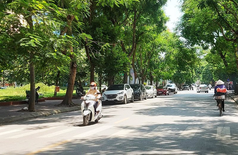 hanoimoi.com.vn-uploads-images-phananh-2022-04-13-_nangnong.jpg