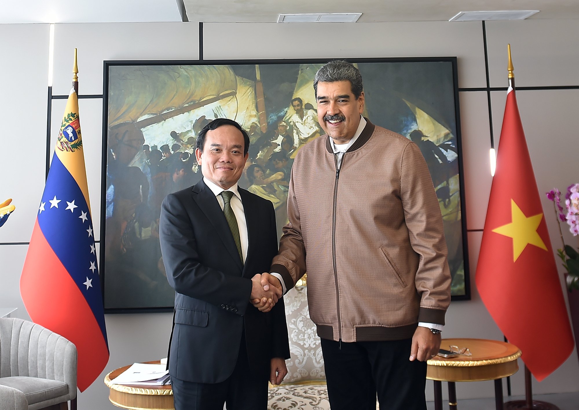 Tổng thống Maduro Moros: 'Venezuela sẽ là Việt Nam ở Nam Mỹ'- Ảnh 2. Tổng thống Maduro Moros: 'Venezuela sẽ là Việt Nam ở Nam Mỹ'- Ảnh 2.