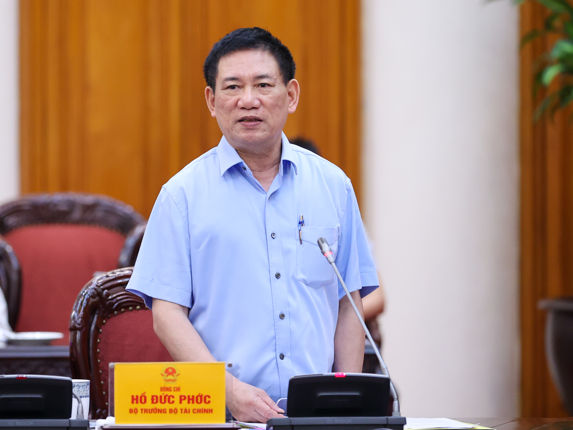 Thủ tướng: Tháo gỡ khó khăn, vướng mắc, thúc đẩy xây dựng 1 triệu căn hộ nhà ở xã hội- Ảnh 4. Thủ tướng: Tháo gỡ khó khăn, vướng mắc, thúc đẩy xây dựng 1 triệu căn hộ nhà ở xã hội- Ảnh 4.