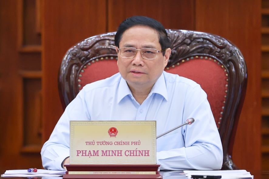 Huy động tổng lực, quyết không lùi tiến độ đường dây 500 kV mạch 3- Ảnh 1. Huy động tổng lực, quyết không lùi tiến độ đường dây 500 kV mạch 3- Ảnh 1.