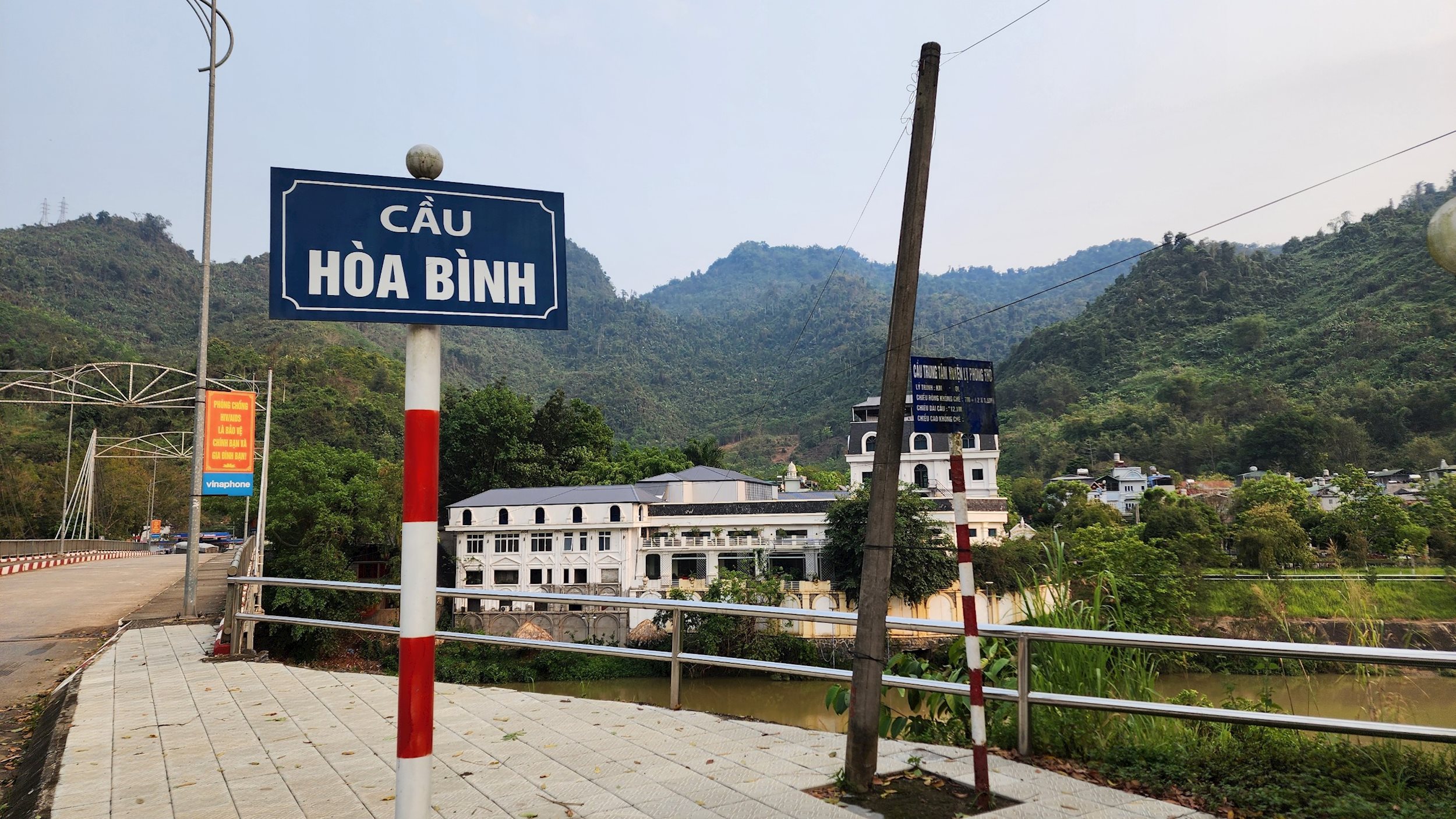 lchau-cty-lan-anh-chiem-dat-cong-11-.jpg