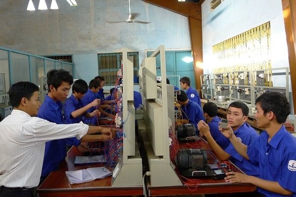 bac-ninh-lao-dong-nong-thon-duoc-tao-nghe-co-viec-lam-sau-dao-tao-tang-deu-hang-nam.jpg
