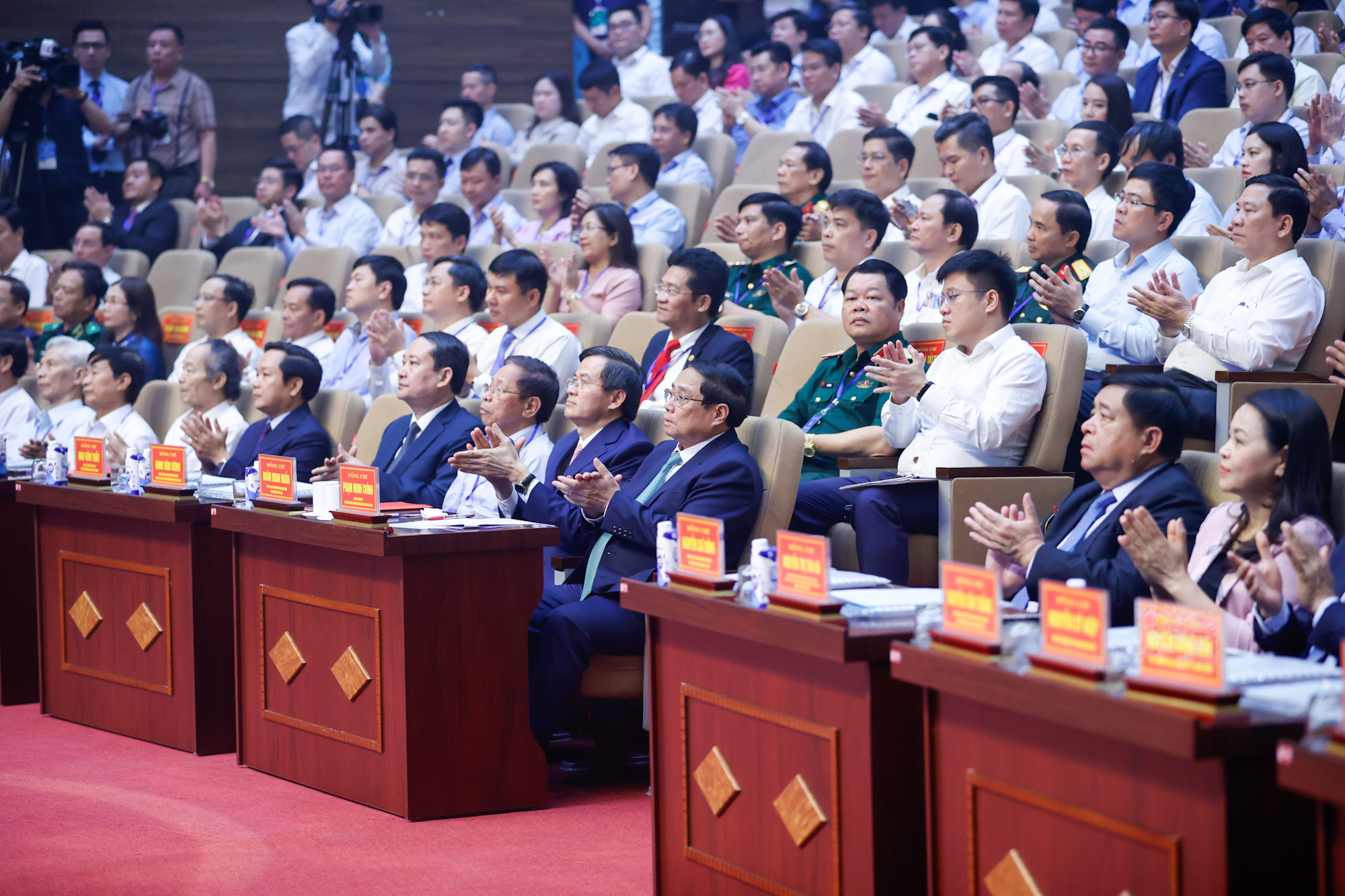 Thủ tướng Phạm Minh Chính dự hội nghị công bố Quy hoạch tỉnh Ninh Bình- Ảnh 3. Thủ tướng Phạm Minh Chính dự hội nghị công bố Quy hoạch tỉnh Ninh Bình- Ảnh 3.