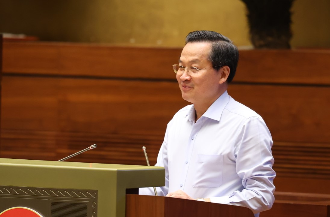 Tiếp tục miễn, giảm thuế phí; linh hoạt, quyết liệt sử dụng hiệu quả các nguồn lực; giải ngân đầu tư công cao nhất trong 4 năm- Ảnh 1. Tiếp tục miễn, giảm thuế phí; linh hoạt, quyết liệt sử dụng hiệu quả các nguồn lực; giải ngân đầu tư công cao nhất trong 4 năm- Ảnh 1.