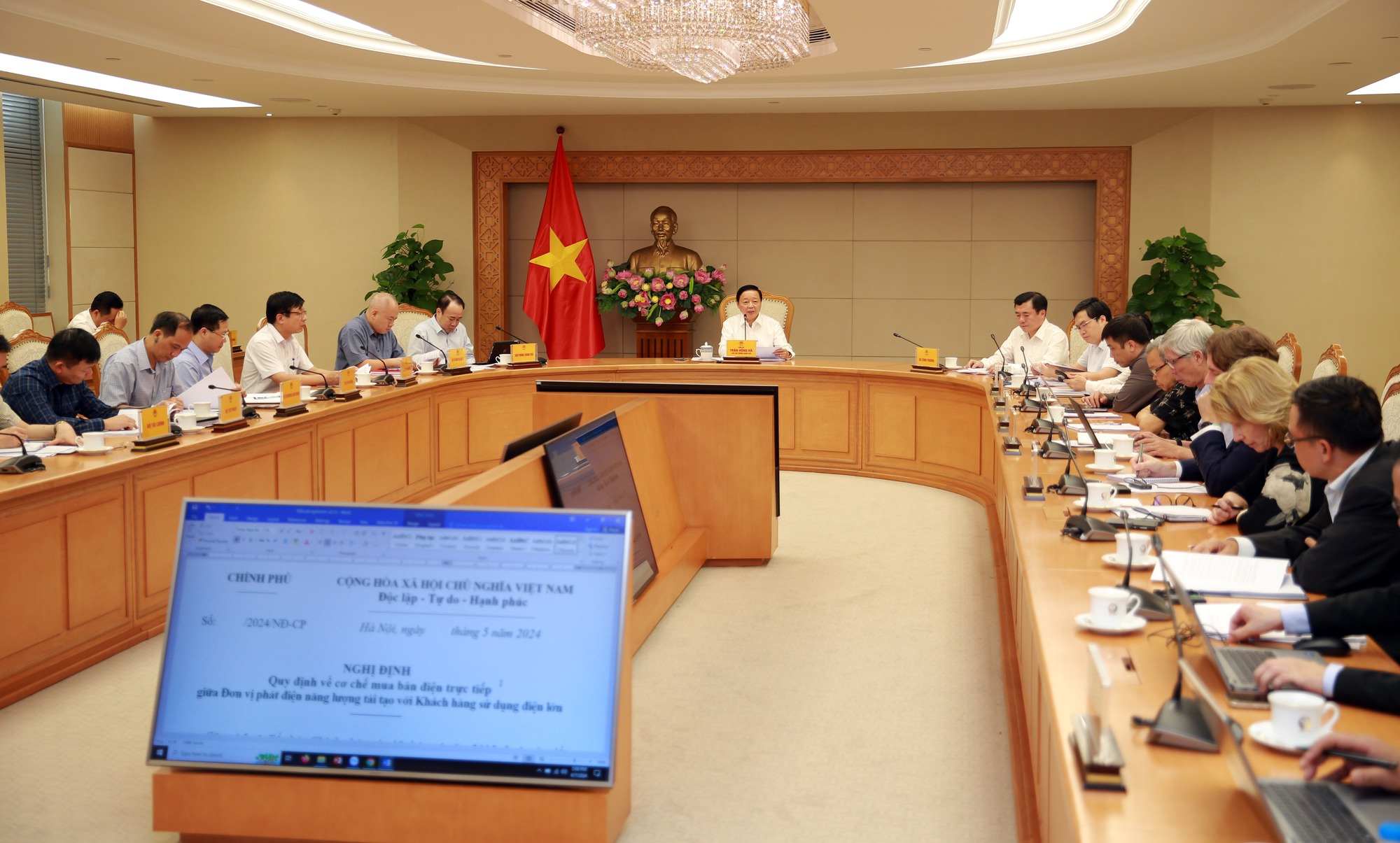 Mở rộng các nguồn điện tái tạo được mua bán trực tiếp- Ảnh 7. Mở rộng các nguồn điện tái tạo được mua bán trực tiếp- Ảnh 7.