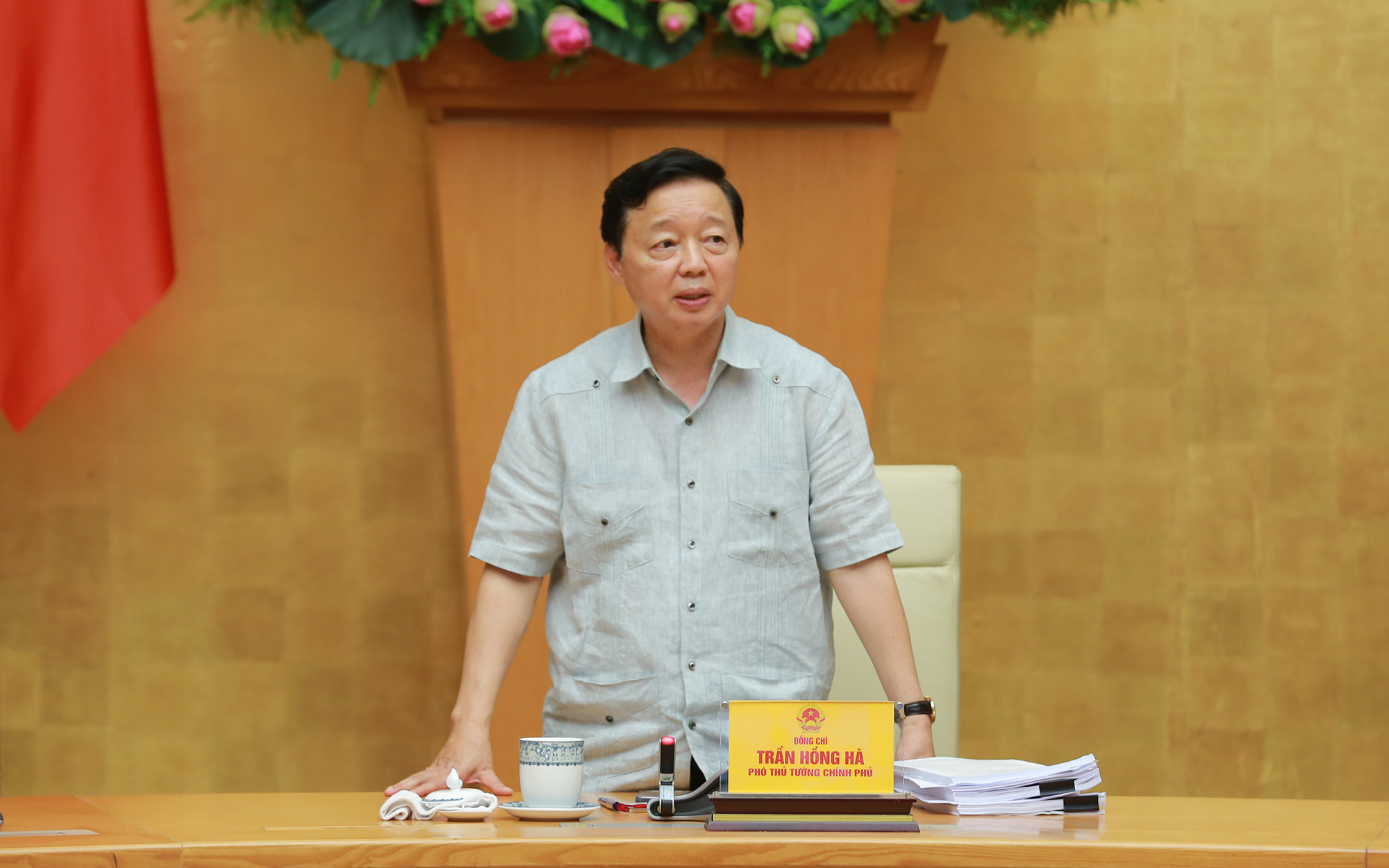 'Người trồng lúa phải sống được từ đất lúa'- Ảnh 1. 'Người trồng lúa phải sống được từ đất lúa'- Ảnh 1.