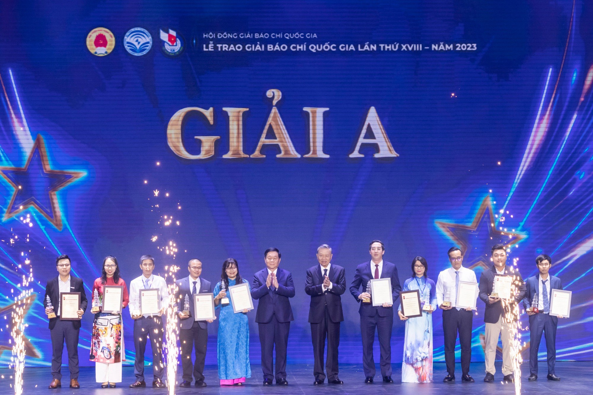 Người làm báo cách mạng phải đáp ứng được những đòi hỏi cao về trí tuệ, bản lĩnh, sự dấn thân- Ảnh 2. Người làm báo cách mạng phải đáp ứng được những đòi hỏi cao về trí tuệ, bản lĩnh, sự dấn thân- Ảnh 2.