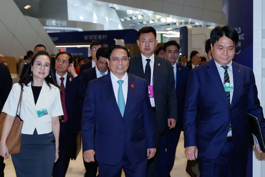 Thủ tướng tham dự Phiên khai mạc toàn thể Hội nghị WEF Đại Liên- Ảnh 1. Thủ tướng tham dự Phiên khai mạc toàn thể Hội nghị WEF Đại Liên- Ảnh 1.