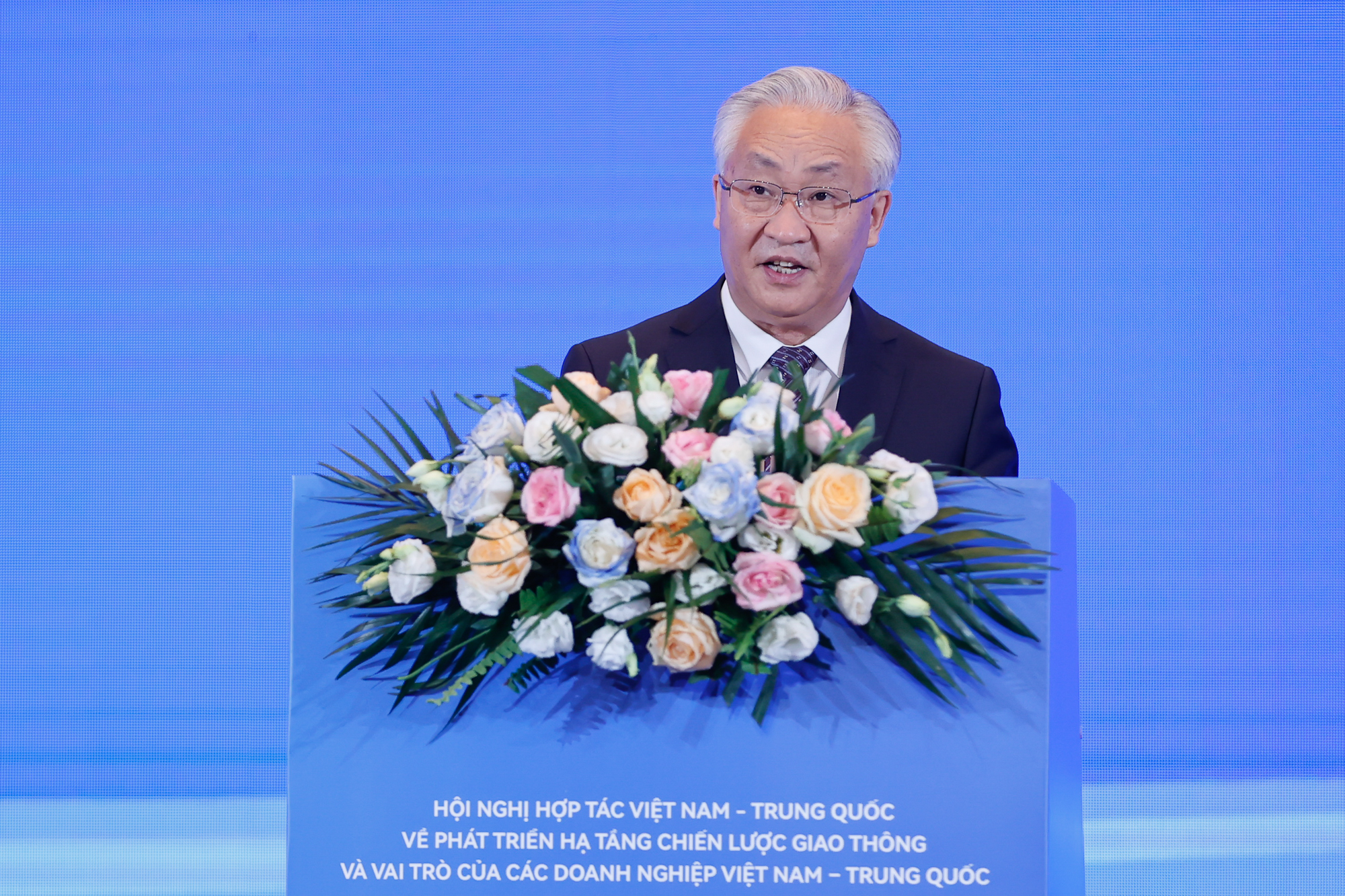 Thủ tướng Phạm Minh Chính: Thúc đẩy các dự án giao thông chiến lược, biểu tượng cho quan hệ Việt Nam-Trung Quốc- Ảnh 3. Thủ tướng Phạm Minh Chính: Thúc đẩy các dự án giao thông chiến lược, biểu tượng cho quan hệ Việt Nam-Trung Quốc- Ảnh 3.