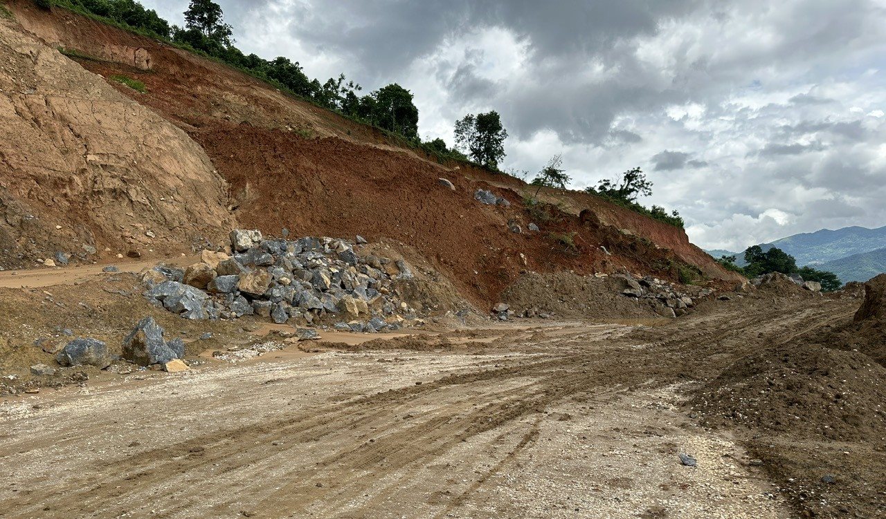 bkan-mua-lu-sat-lo-nhieu-doan-duonggg.jpg