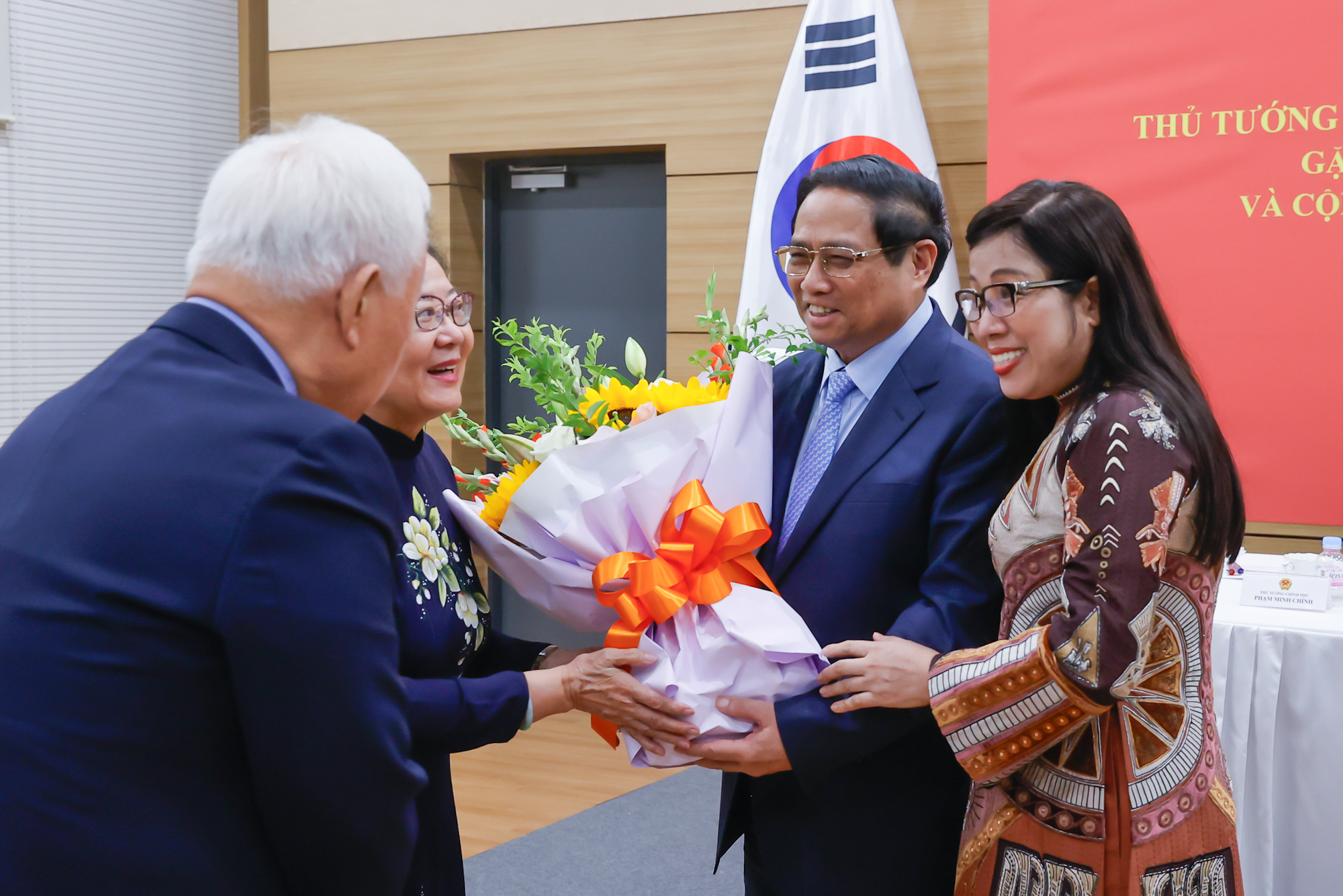 Thủ tướng Phạm Minh Chính: Thành công của kiều bào cũng là thành công của đất nước- Ảnh 7. Thủ tướng Phạm Minh Chính: Thành công của kiều bào cũng là thành công của đất nước- Ảnh 7.