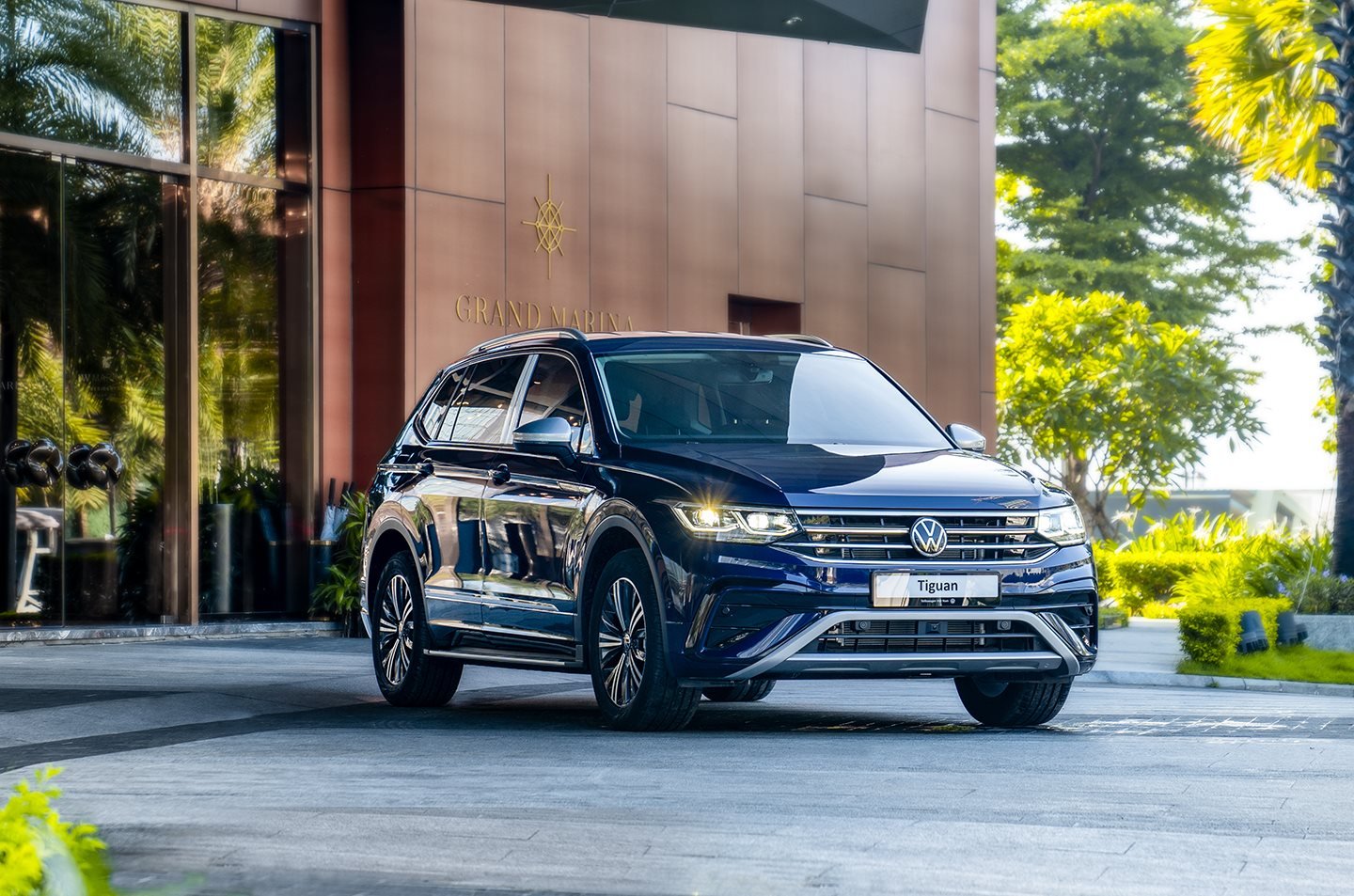 1-phien-ban-cao-cap-tiguan-platinum-final.jpg