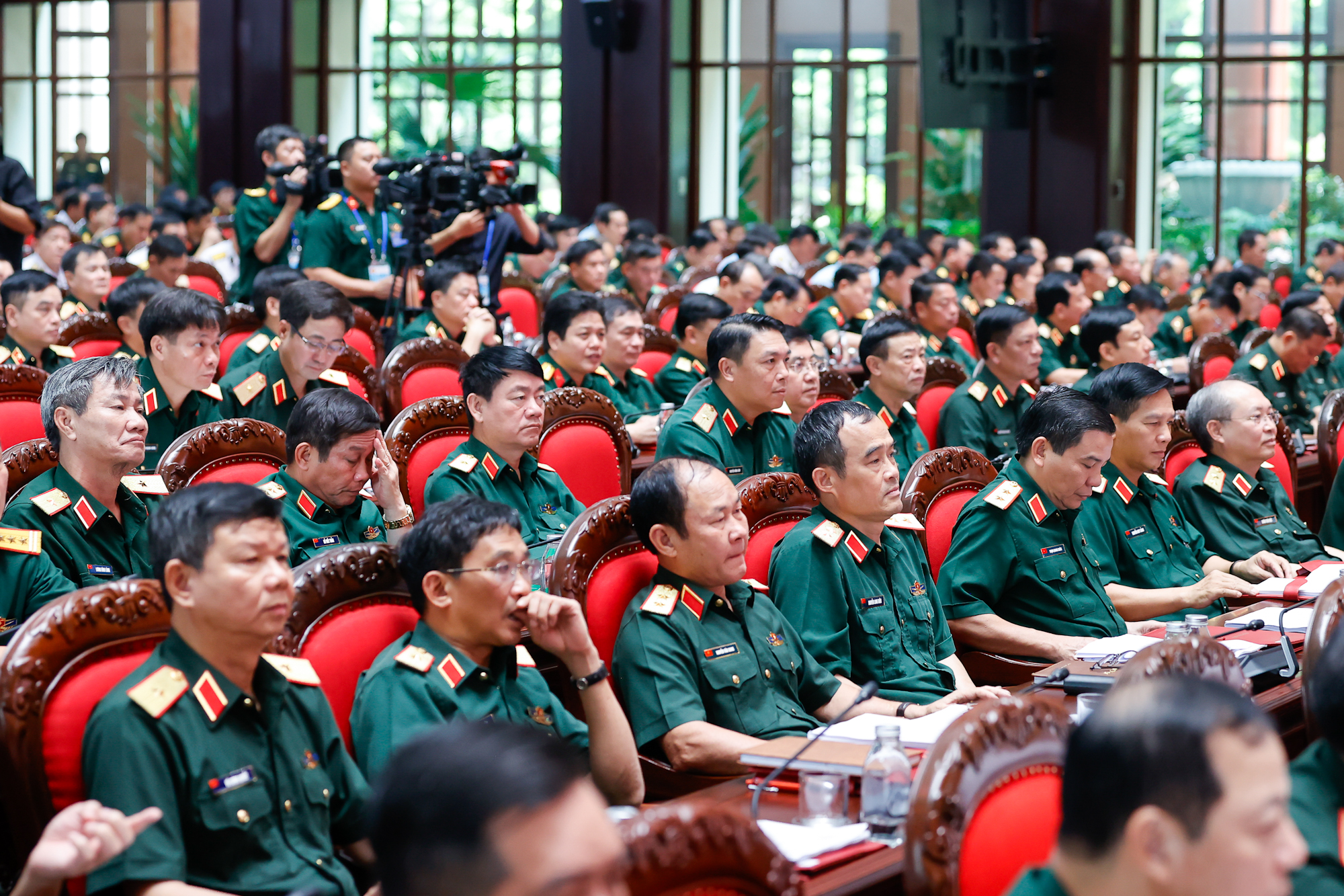 Thủ tướng Phạm Minh Chính: Nâng cao năng lực sẵn sàng chiến đấu, đáp ứng nhiệm vụ bảo vệ Tổ quốc cả trước mắt và lâu dài- Ảnh 7. Thủ tướng Phạm Minh Chính: Nâng cao năng lực sẵn sàng chiến đấu, đáp ứng nhiệm vụ bảo vệ Tổ quốc cả trước mắt và lâu dài- Ảnh 7.