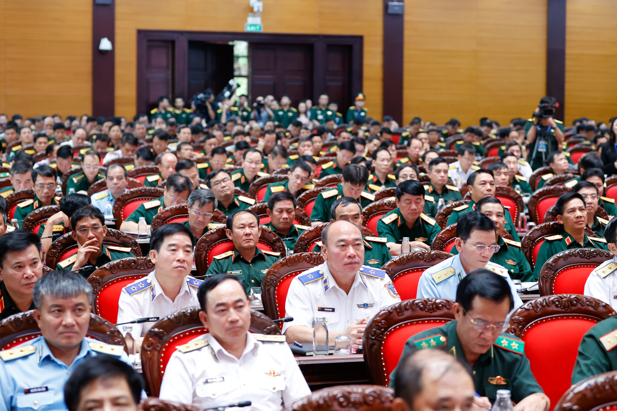 Thủ tướng Phạm Minh Chính: Nâng cao năng lực sẵn sàng chiến đấu, đáp ứng nhiệm vụ bảo vệ Tổ quốc cả trước mắt và lâu dài- Ảnh 6. Thủ tướng Phạm Minh Chính: Nâng cao năng lực sẵn sàng chiến đấu, đáp ứng nhiệm vụ bảo vệ Tổ quốc cả trước mắt và lâu dài- Ảnh 6.