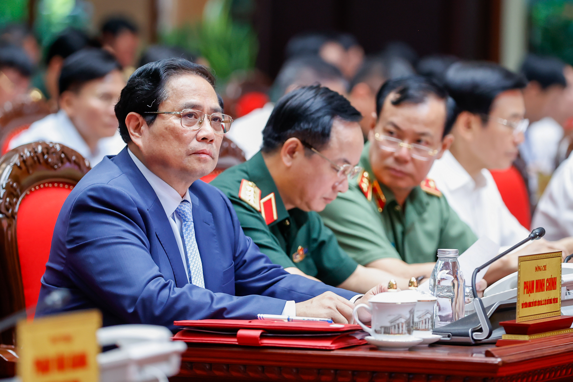Thủ tướng Phạm Minh Chính: Nâng cao năng lực sẵn sàng chiến đấu, đáp ứng nhiệm vụ bảo vệ Tổ quốc cả trước mắt và lâu dài- Ảnh 4. Thủ tướng Phạm Minh Chính: Nâng cao năng lực sẵn sàng chiến đấu, đáp ứng nhiệm vụ bảo vệ Tổ quốc cả trước mắt và lâu dài- Ảnh 4.