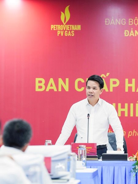h2.-tgd-pvphong-phat-bieu.jpg