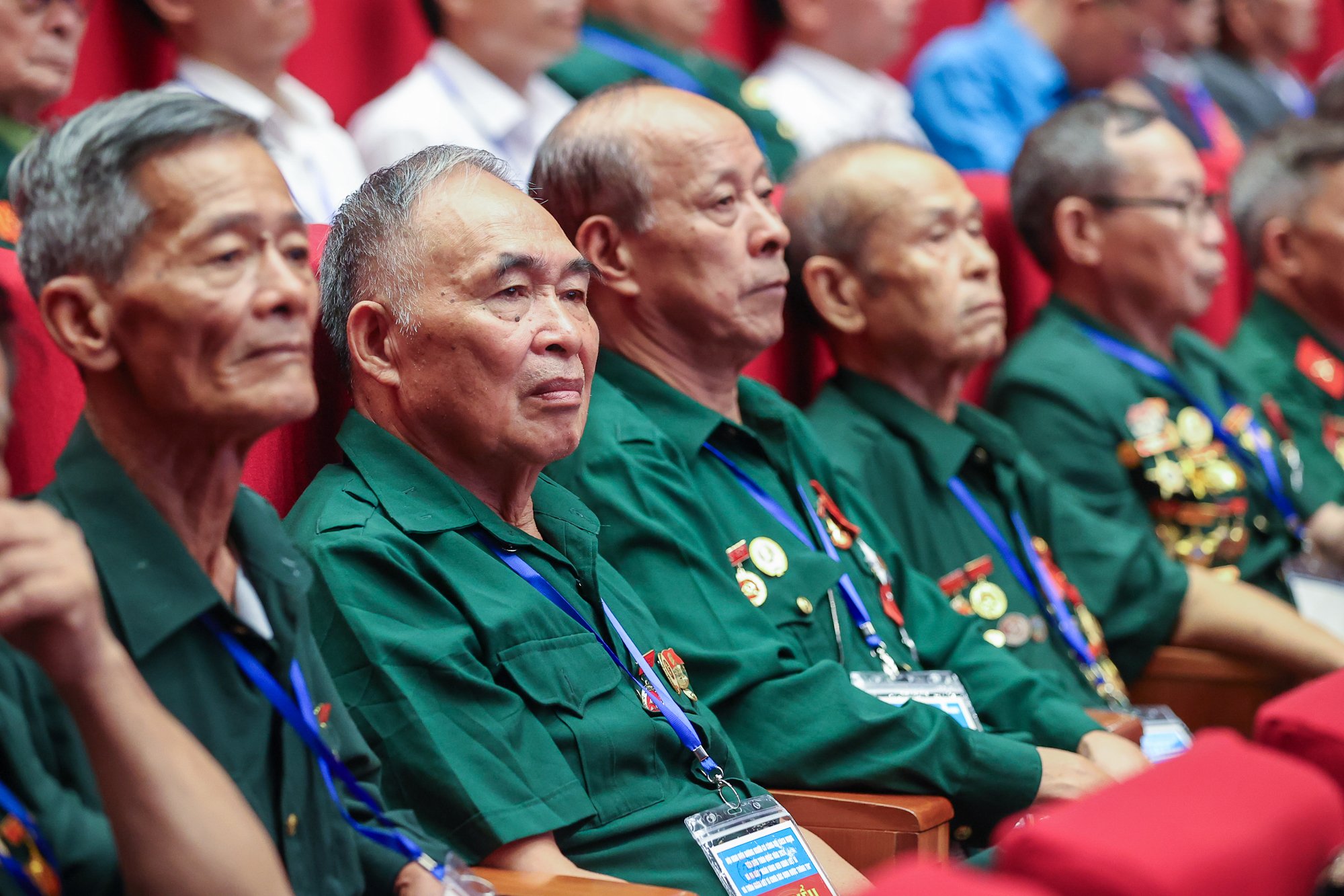 Thủ tướng: Đẩy mạnh công tác 'đền ơn đáp nghĩa' với trách nhiệm lớn lao và nghĩa tình sâu nặng- Ảnh 3. Thủ tướng: Đẩy mạnh công tác 'đền ơn đáp nghĩa' với trách nhiệm lớn lao và nghĩa tình sâu nặng- Ảnh 3.