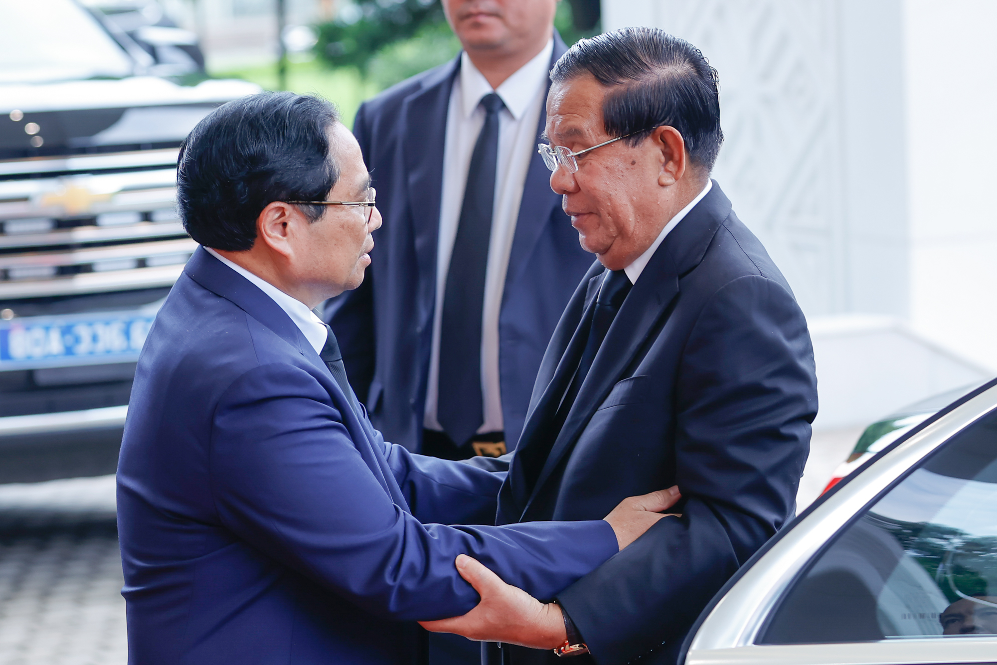 Thủ tướng Phạm Minh Chính gặp Chủ tịch Thượng viện Campuchia Hun Sen- Ảnh 1. Thủ tướng Phạm Minh Chính gặp Chủ tịch Thượng viện Campuchia Hun Sen- Ảnh 1.