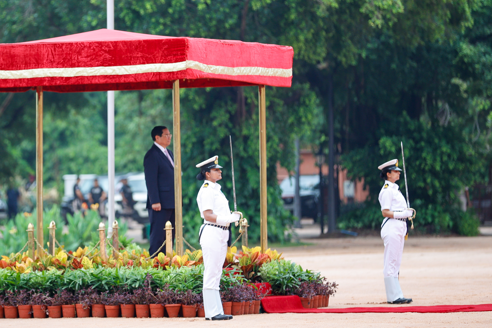 Chùm ảnh: Lễ đón chính thức Thủ tướng Phạm Minh Chính thăm cấp Nhà nước tới Ấn Độ- Ảnh 6. Chùm ảnh: Lễ đón chính thức Thủ tướng Phạm Minh Chính thăm cấp Nhà nước tới Ấn Độ- Ảnh 6.