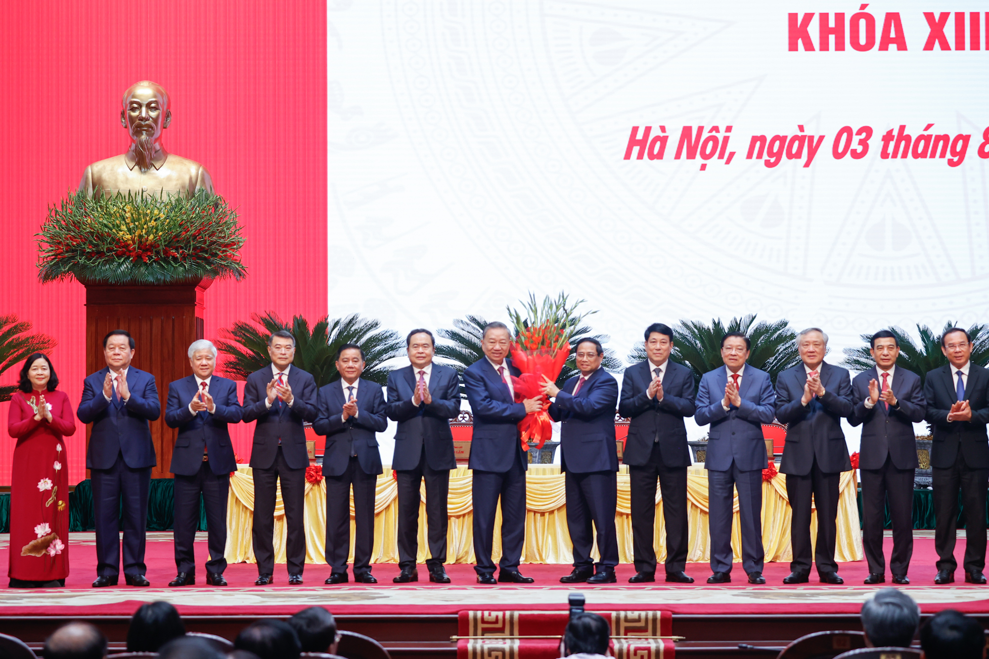 Tổng Bí thư, Chủ tịch nước Trung Quốc Tập Cận Bình chúc mừng Tổng Bí thư, Chủ tịch nước Tô Lâm- Ảnh 1. Tổng Bí thư, Chủ tịch nước Trung Quốc Tập Cận Bình chúc mừng Tổng Bí thư, Chủ tịch nước Tô Lâm- Ảnh 1.