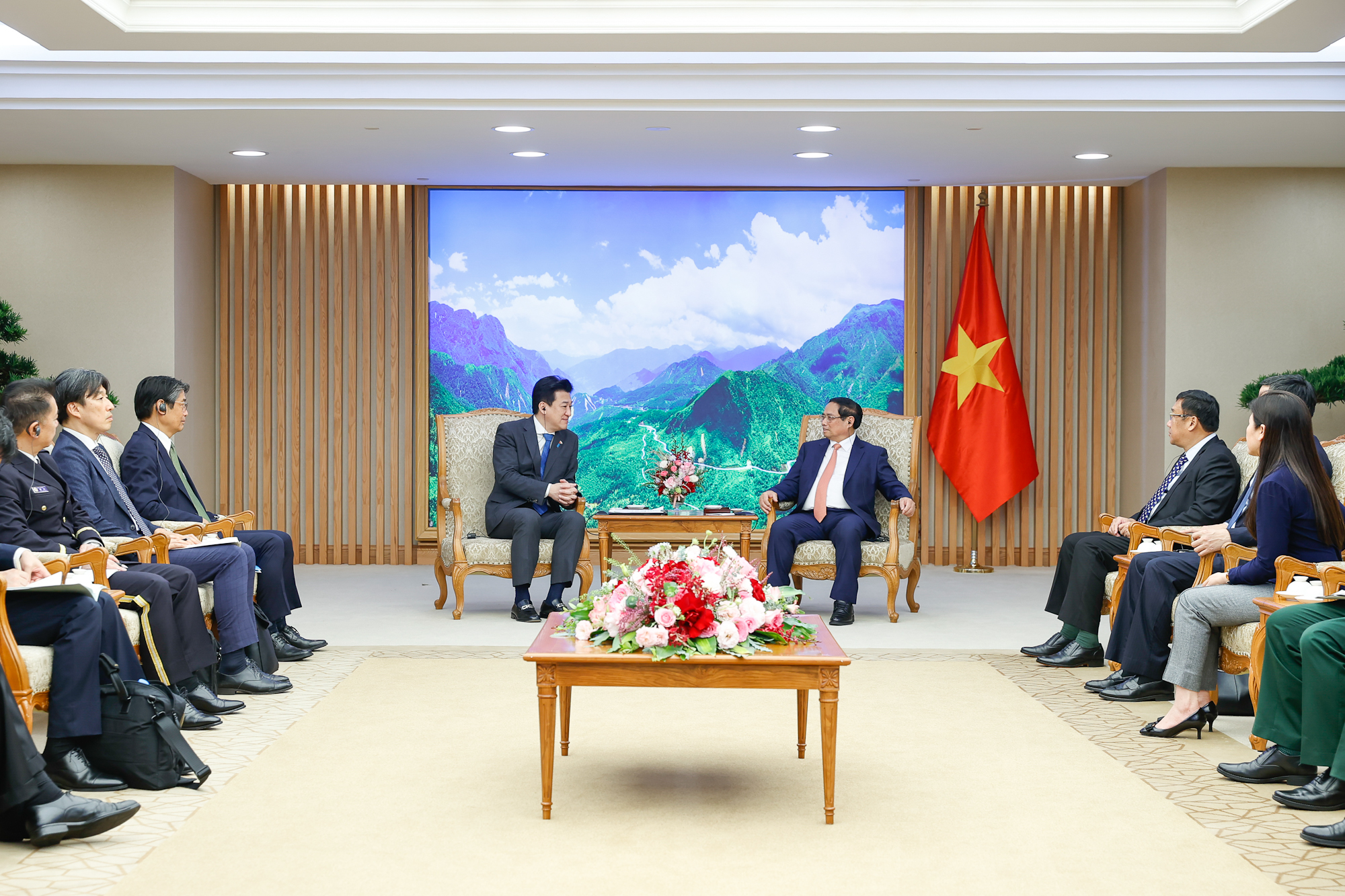 Thủ tướng Phạm Minh Chính tiếp Bộ trưởng Quốc phòng Nhật Bản- Ảnh 3. Thủ tướng Phạm Minh Chính tiếp Bộ trưởng Quốc phòng Nhật Bản- Ảnh 3.