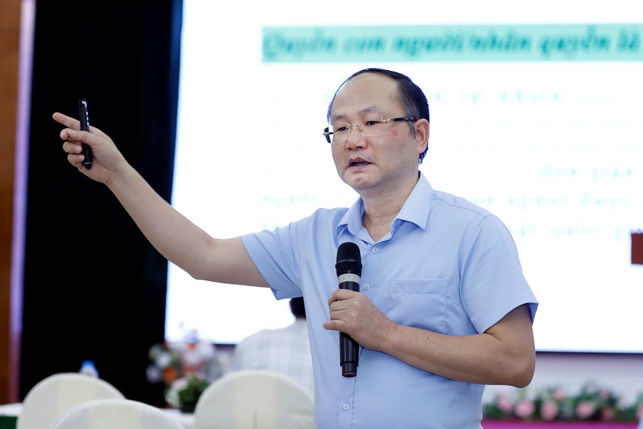 small_quyen-con-nguoi-avt.jpg