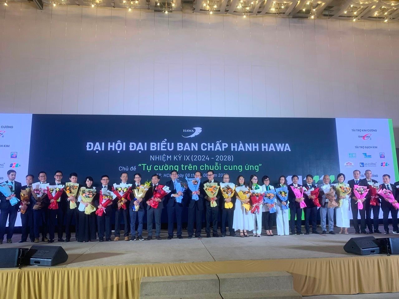 ban-chap-hanh-hawa.jpg