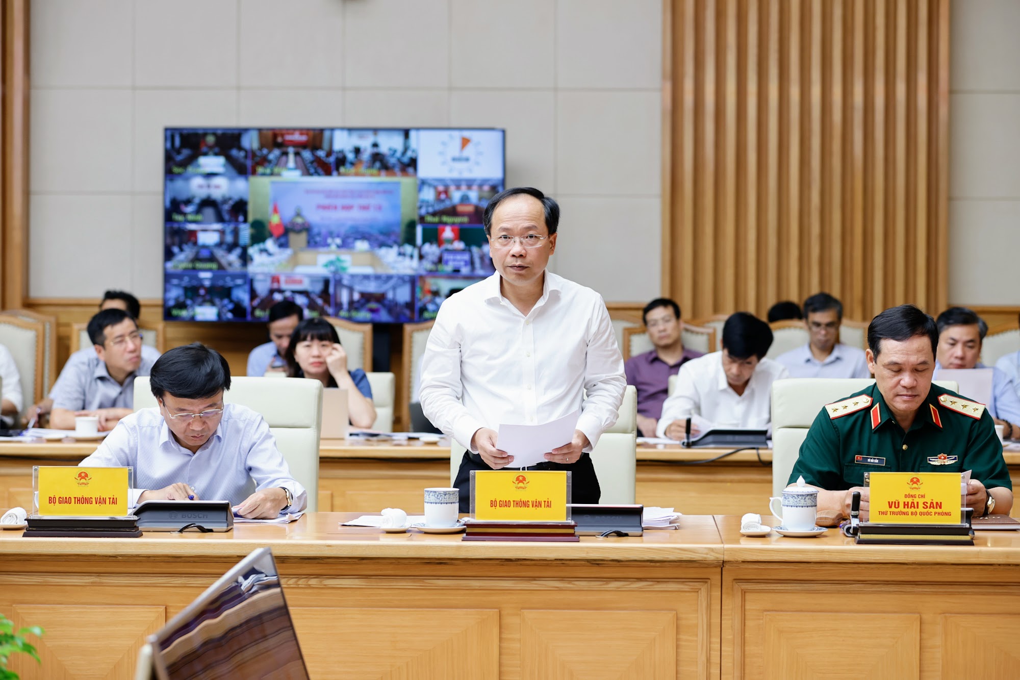 Thủ tướng: Tăng tốc, bứt phá để hoàn thành thêm 1.200 km cao tốc vào năm 2025- Ảnh 6. Thủ tướng: Tăng tốc, bứt phá để hoàn thành thêm 1.200 km cao tốc vào năm 2025- Ảnh 6.