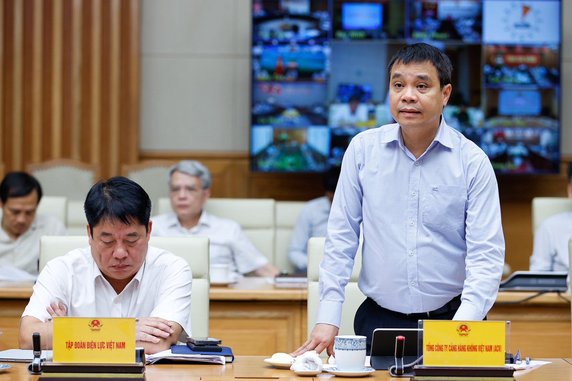 Thủ tướng: Tăng tốc, bứt phá để hoàn thành thêm 1.200 km cao tốc vào năm 2025- Ảnh 7. Thủ tướng: Tăng tốc, bứt phá để hoàn thành thêm 1.200 km cao tốc vào năm 2025- Ảnh 7.