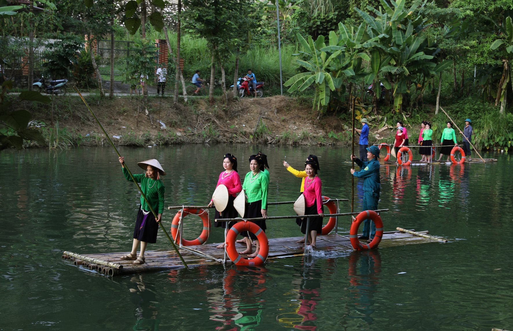0u8a1220-dua-mang-truyen-thong.jpg