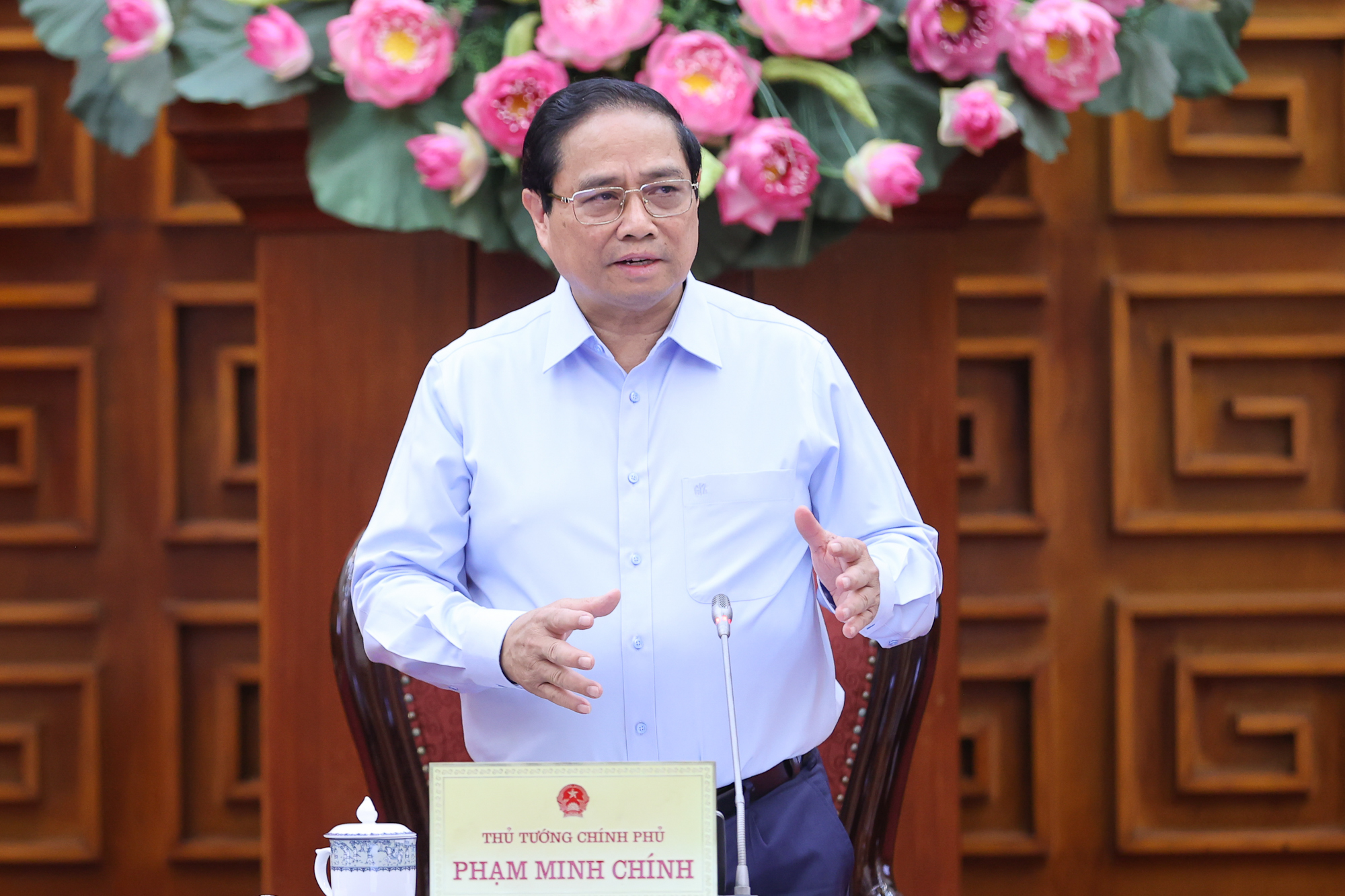 Thủ tướng: Khơi thông mọi nguồn lực, lấy đầu tư công dẫn dắt, kích hoạt đầu tư tư- Ảnh 1. Thủ tướng: Khơi thông mọi nguồn lực, lấy đầu tư công dẫn dắt, kích hoạt đầu tư tư- Ảnh 1.