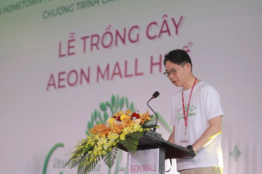 ong-isobe-daisuke-giam-doc-phu-trach-thi-truong-nuoc-ngoai-cong-ty-co-phan-aeon-mall-phat-bieu-tai-su-kien.jpg