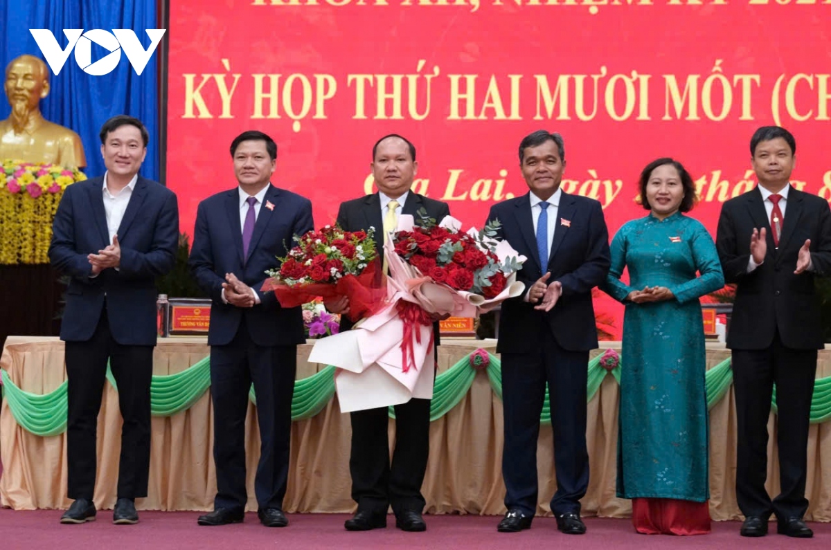 Ông rah lan chung giữ chức chủ tịch ubnd tỉnh gia lai hình ảnh 2 Ong rah lan chung giu chuc chu tich ubnd tinh gia lai hinh anh 2