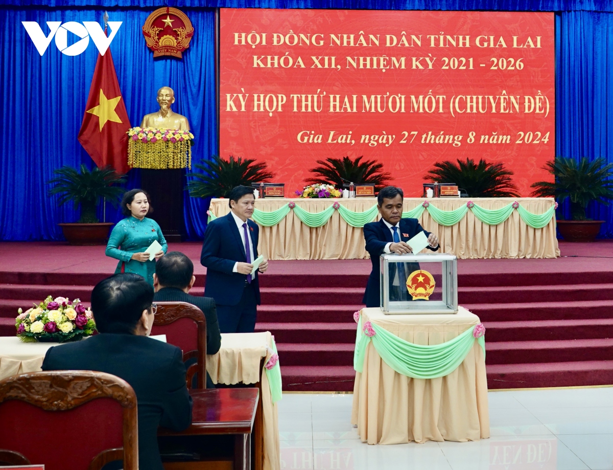 Ông rah lan chung giữ chức chủ tịch ubnd tỉnh gia lai hình ảnh 1 Ong rah lan chung giu chuc chu tich ubnd tinh gia lai hinh anh 1