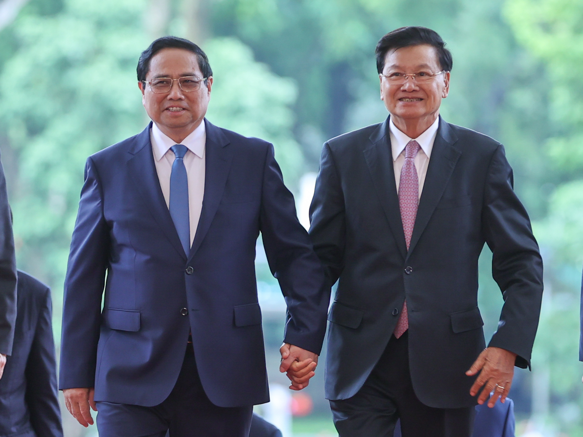 Thủ tướng Phạm Minh Chính hội kiến Tổng Bí thư, Chủ tịch nước Lào- Ảnh 2. Thủ tướng Phạm Minh Chính hội kiến Tổng Bí thư, Chủ tịch nước Lào- Ảnh 2.