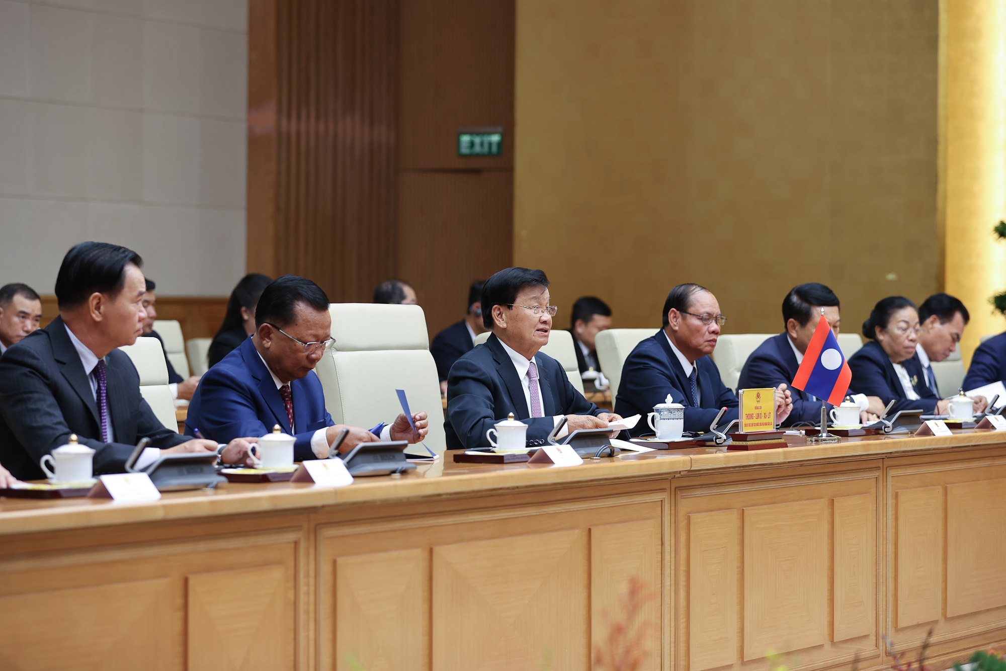 Thủ tướng Phạm Minh Chính hội kiến Tổng Bí thư, Chủ tịch nước Lào- Ảnh 8. Thủ tướng Phạm Minh Chính hội kiến Tổng Bí thư, Chủ tịch nước Lào- Ảnh 8.