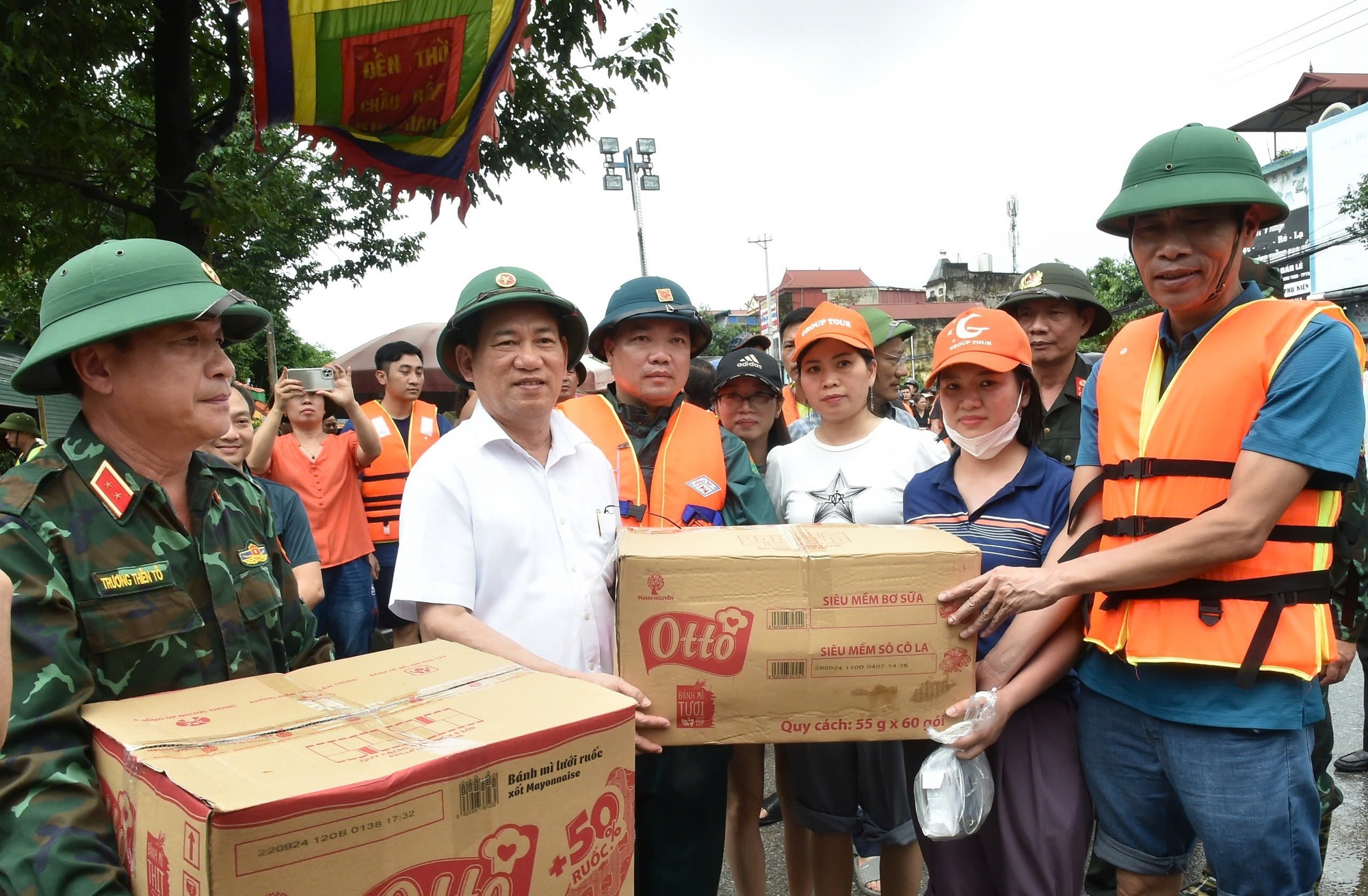 Phó Thủ tướng Hồ Đức Phớc thị sát, chỉ đạo công tác phòng chống bão lụt tại Thái Nguyên- Ảnh 7. Phó Thủ tướng Hồ Đức Phớc thị sát, chỉ đạo công tác phòng chống bão lụt tại Thái Nguyên- Ảnh 7.