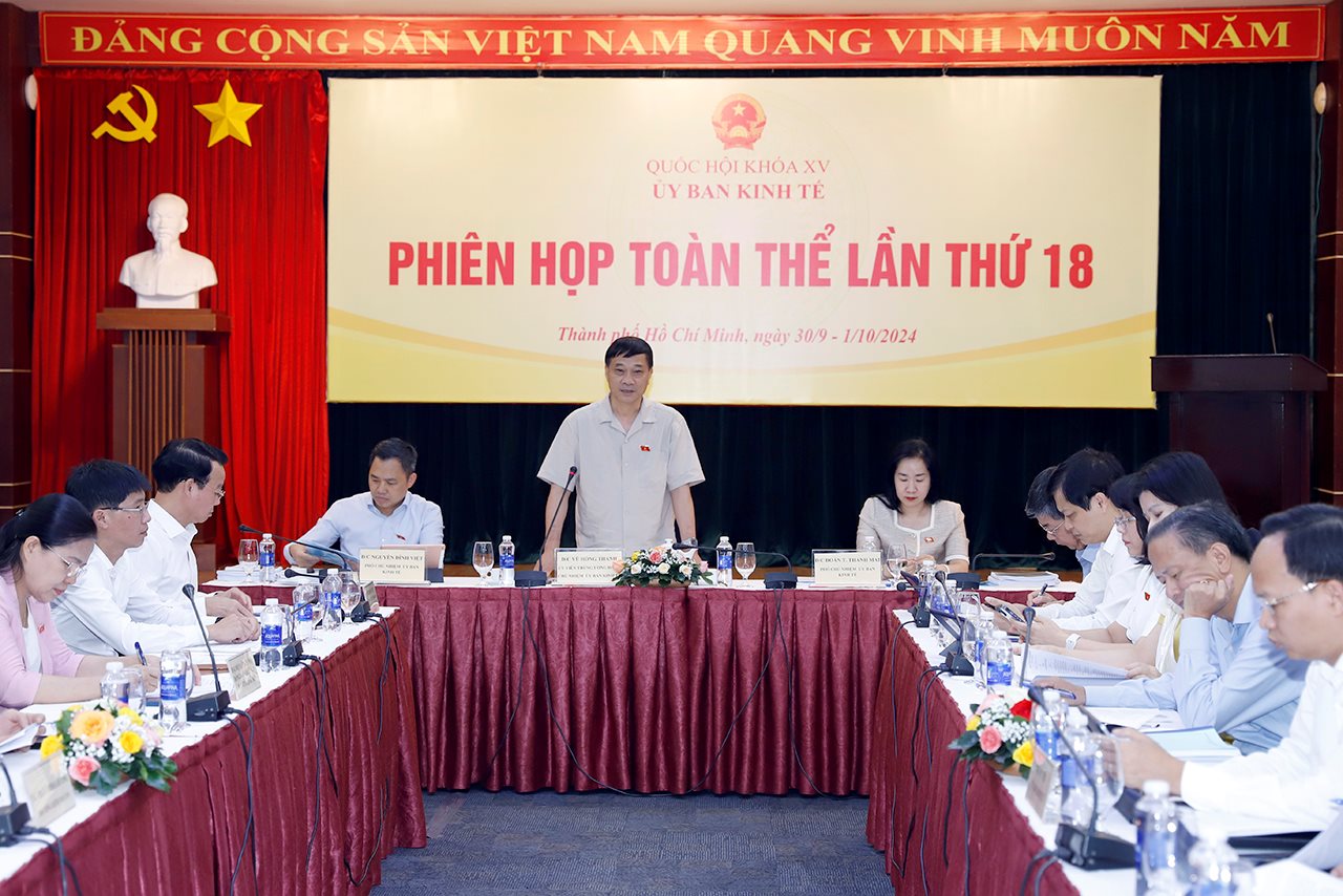 small_20241001_bt-hop-thuong-vu-ubkt_3.jpg