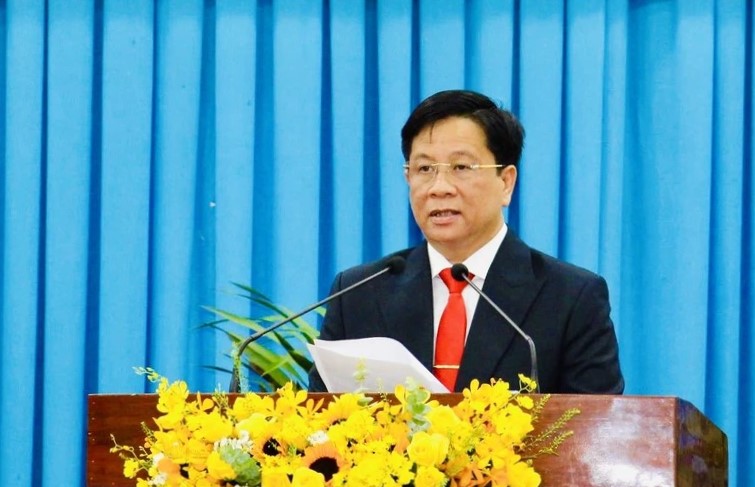 Ông Hồ Văn Mừng giữ chức Chủ tịch UBND tỉnh An Giang- Ảnh 1. Ông Hồ Văn Mừng giữ chức Chủ tịch UBND tỉnh An Giang- Ảnh 1.