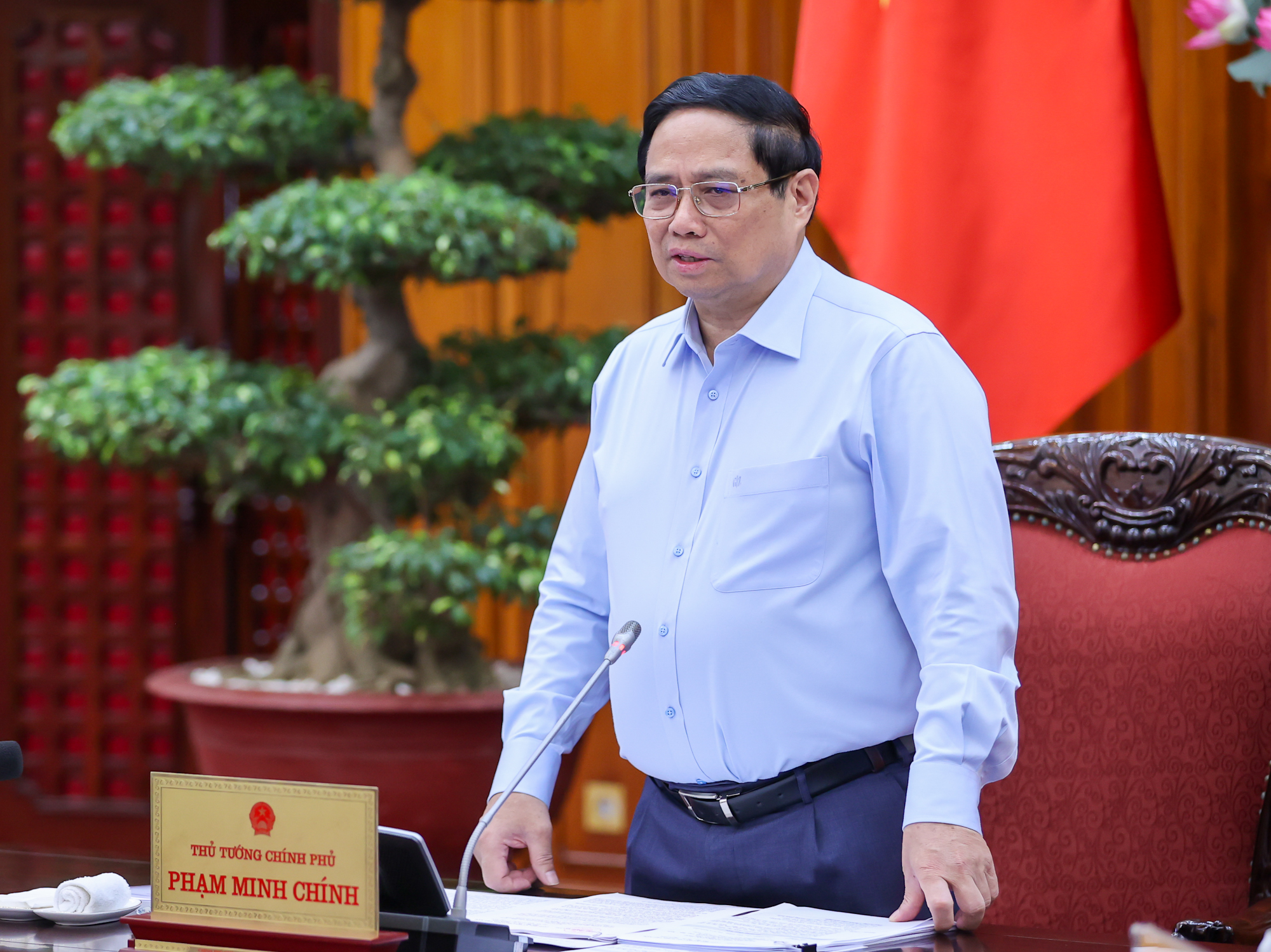 Thủ tướng Phạm Minh Chính chủ trì cuộc họp về dự án đường sắt tốc độ cao trục Bắc-Nam- Ảnh 1. Thủ tướng Phạm Minh Chính chủ trì cuộc họp về dự án đường sắt tốc độ cao trục Bắc-Nam- Ảnh 1.