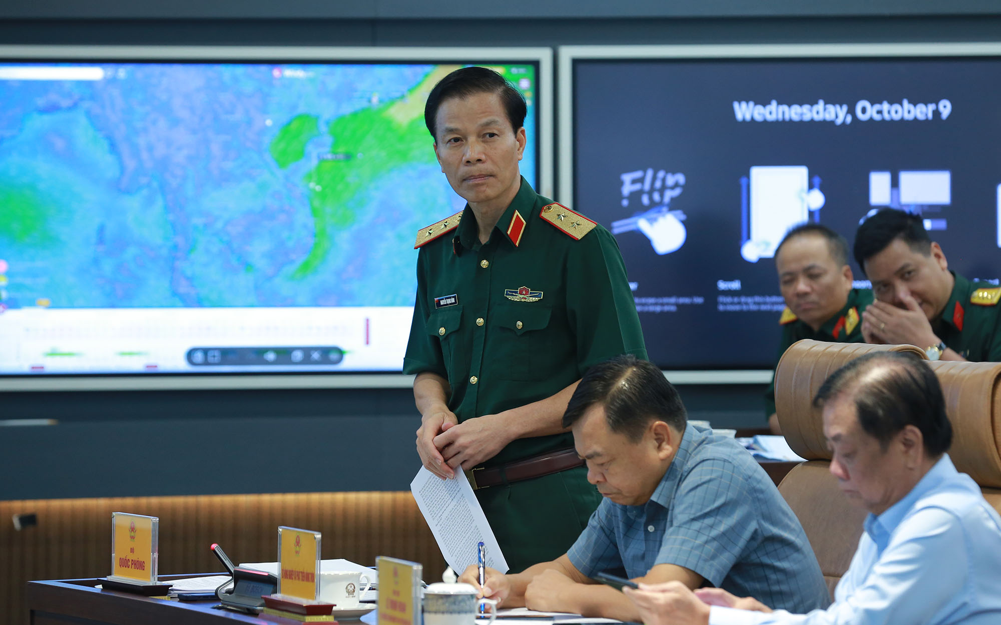 Đổi mới nhận thức, tư duy, nâng cao năng lực chỉ đạo, ứng phó thiên tai cực đoan, tình huống khẩn cấp- Ảnh 2. Đổi mới nhận thức, tư duy, nâng cao năng lực chỉ đạo, ứng phó thiên tai cực đoan, tình huống khẩn cấp- Ảnh 2.