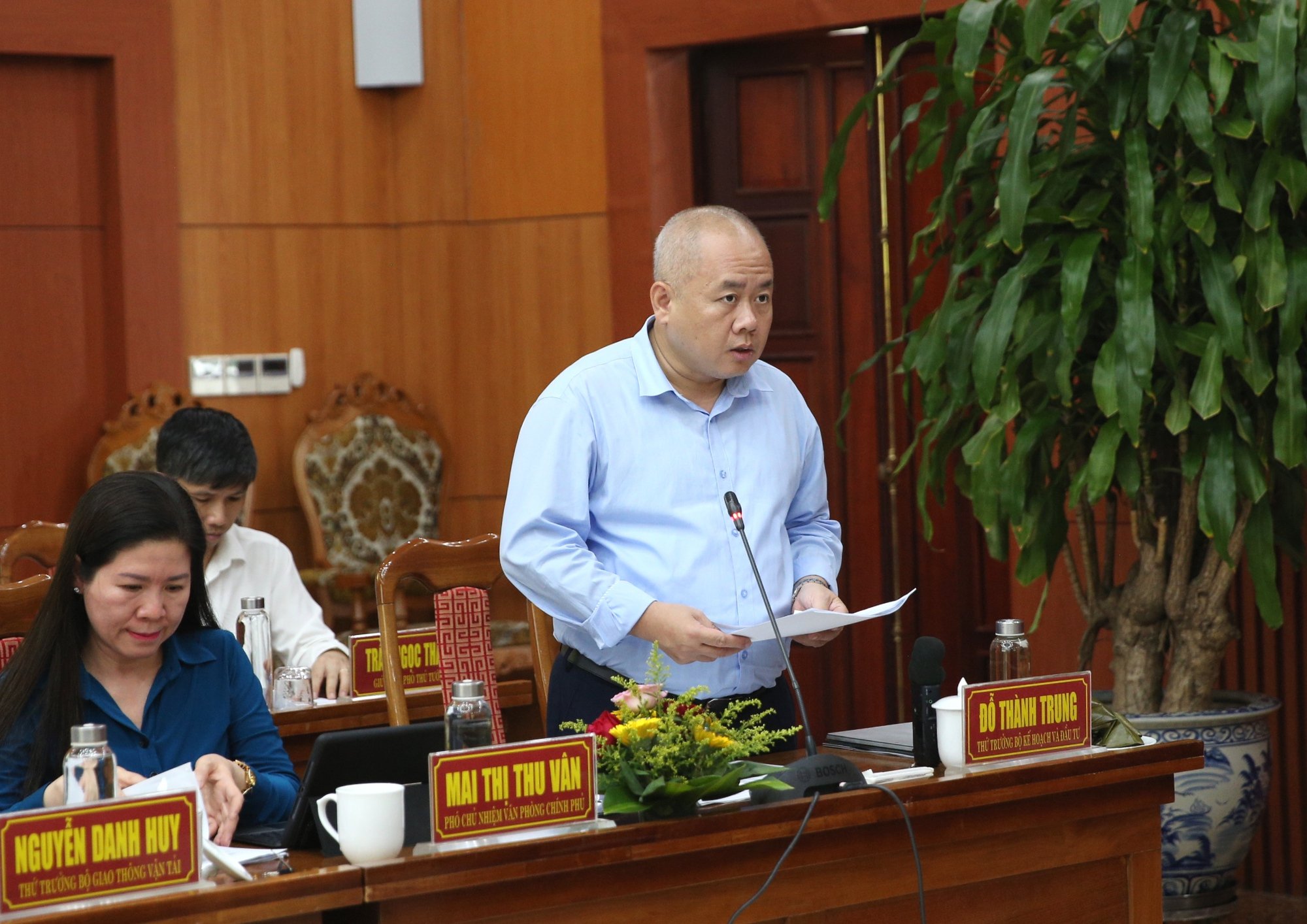 Lãnh đạo địa phương phải nhận thức rõ trách nhiệm chính trị của mình trong thúc đẩy giải ngân đầu tư công- Ảnh 2. Lãnh đạo địa phương phải nhận thức rõ trách nhiệm chính trị của mình trong thúc đẩy giải ngân đầu tư công- Ảnh 2.