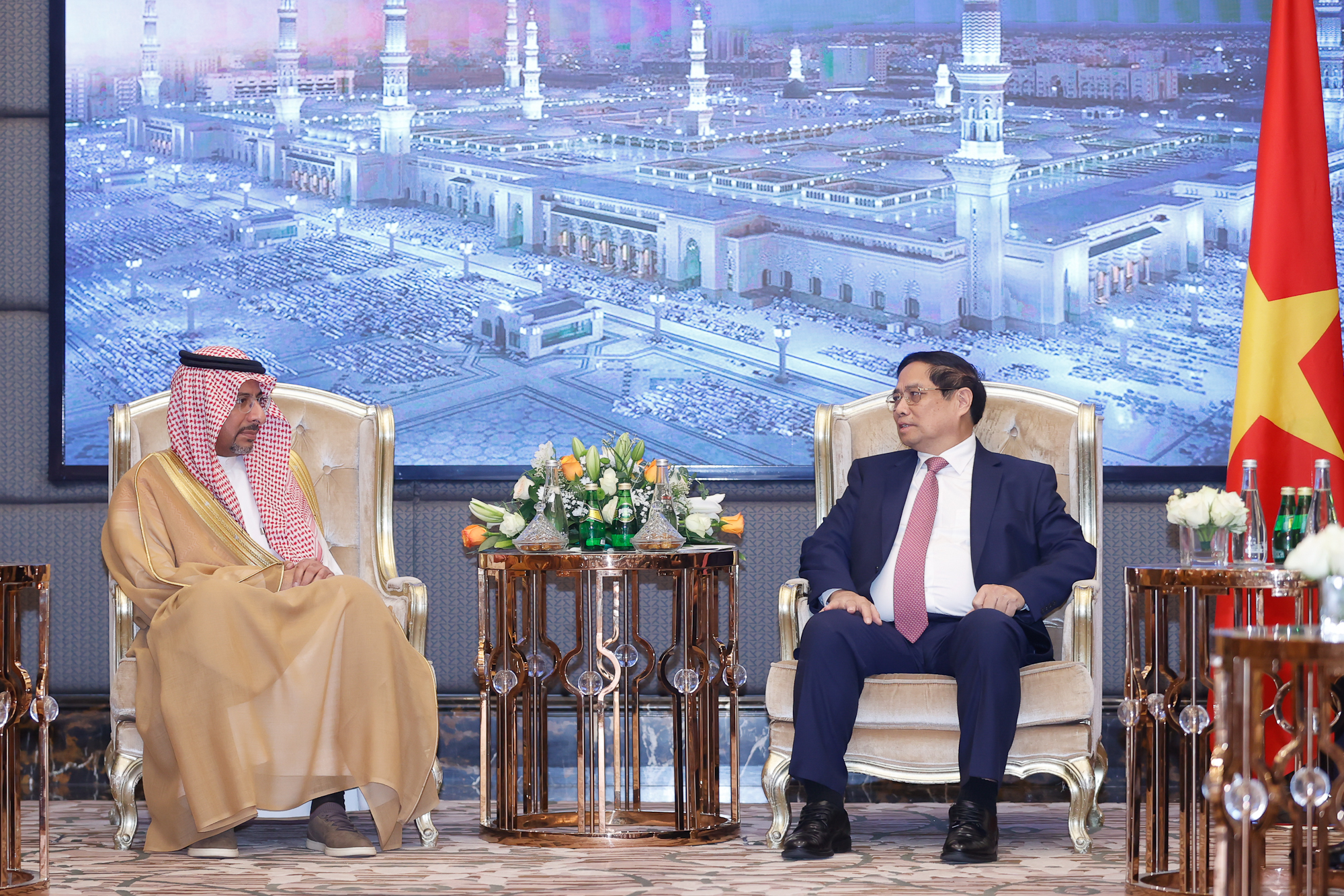 Thủ tướng đề nghị sớm đàm phán hiệp định thương mại tự do Việt Nam-Saudi Arabia- Ảnh 2. Thủ tướng đề nghị sớm đàm phán hiệp định thương mại tự do Việt Nam-Saudi Arabia- Ảnh 2.